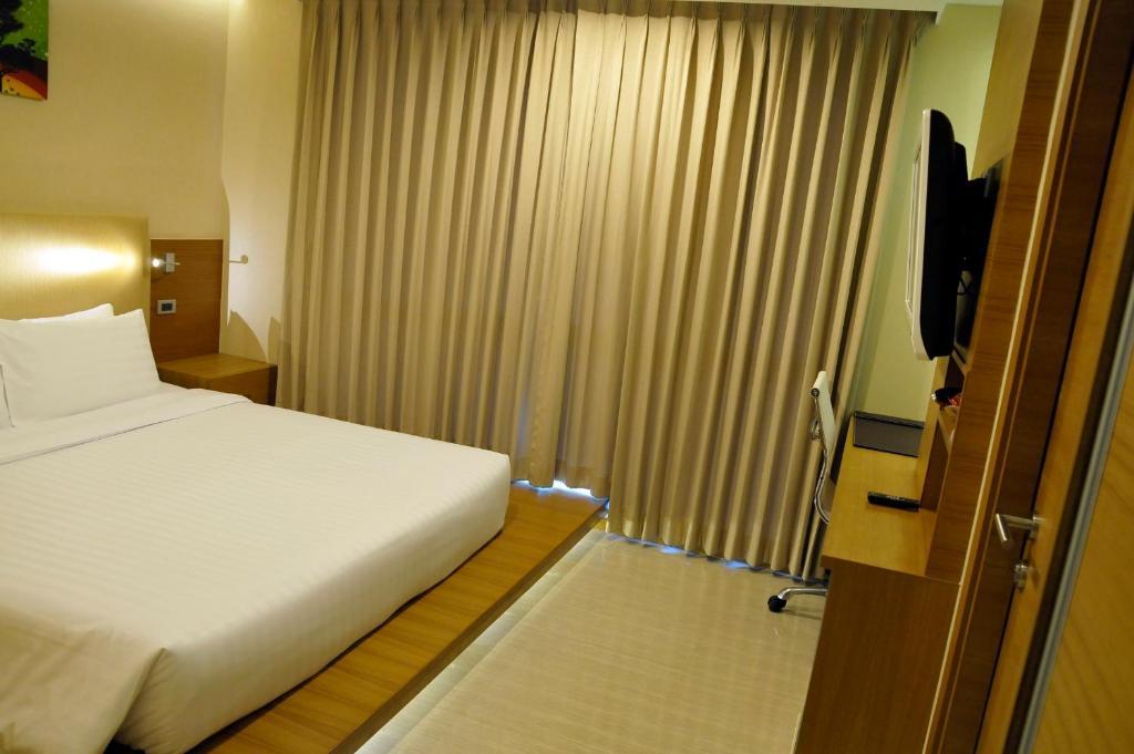 The Moonite Boutique Hotel Bangkok Habitación foto